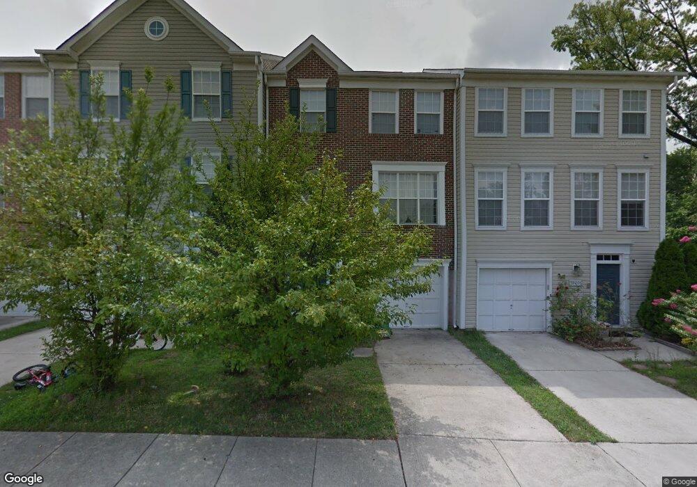 13208 Fox Ripple Ln, Herndon, VA 20171 - photo 1