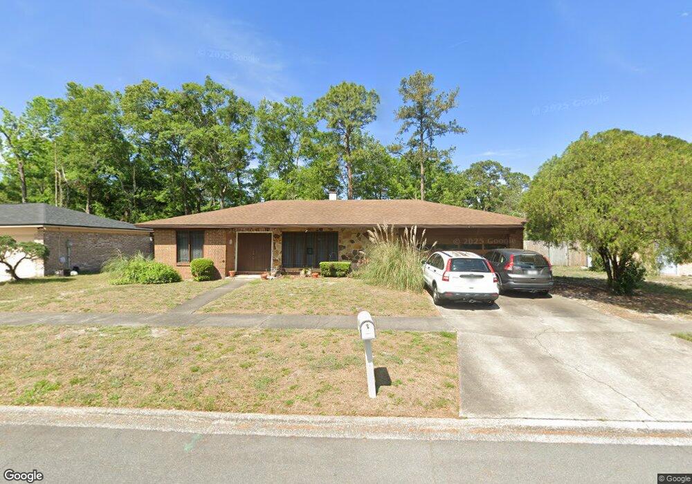 4715 Lofty Pines Cir E, Jacksonville, FL 32210 - photo 1