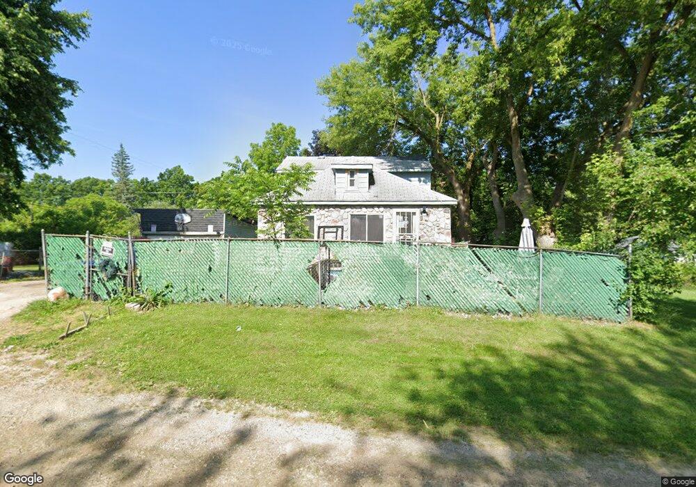 1200 W Cass Ave, Flint, MI 48505 - photo 1