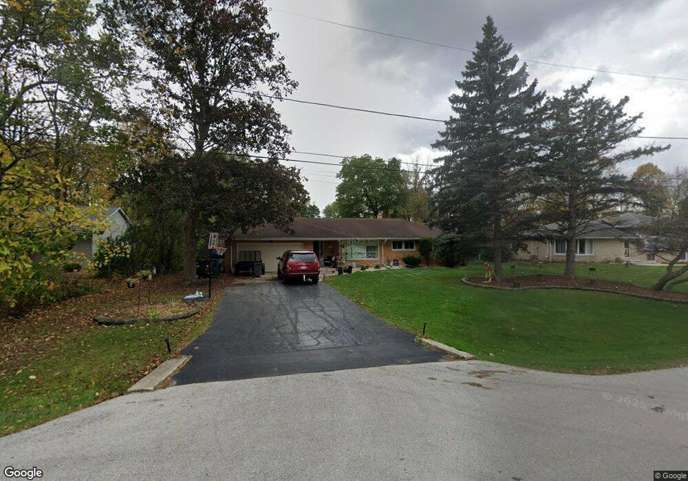 N68W13199 Ranch Rd, Menomonee Falls, WI 53051 - photo 1