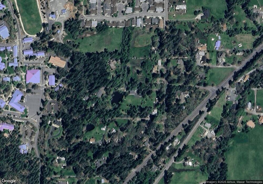 2250 Hubbard Ln, Grants Pass, OR 97527 - photo 1