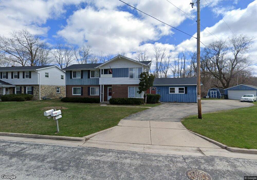 11927 W Diane Dr, Milwaukee, WI 53226 - photo 1