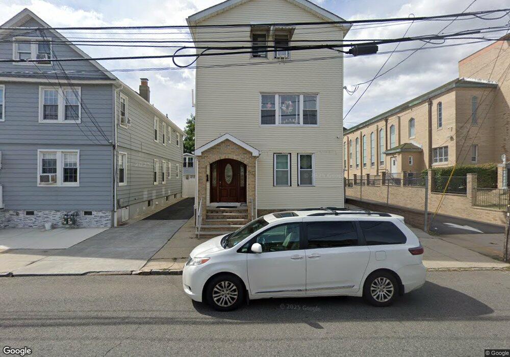 558-560 Myrtle St, Elizabeth, NJ 07202 - photo 1