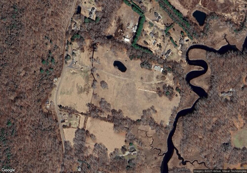 240 Whippoorwill Rd, Old Lyme, CT 06371 - photo 1