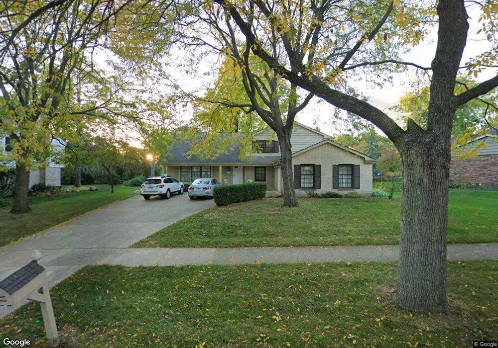 1569 Shenandoah Ln, Naperville, IL 60563 - photo 1