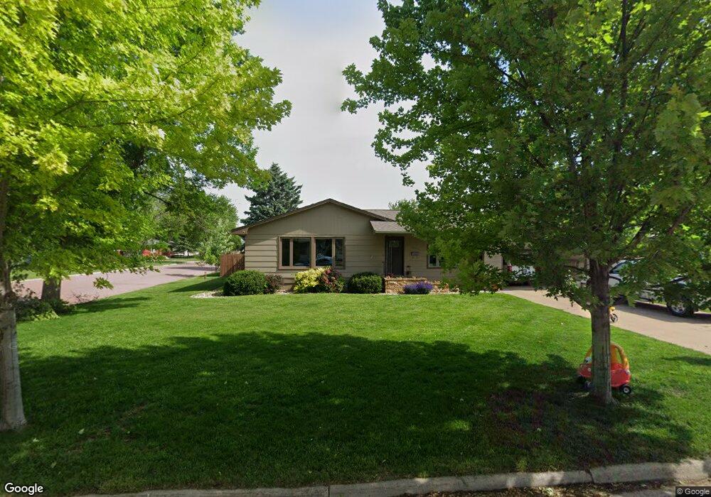 1600 E 3rd Ave, Mitchell, SD 57301 - photo 1