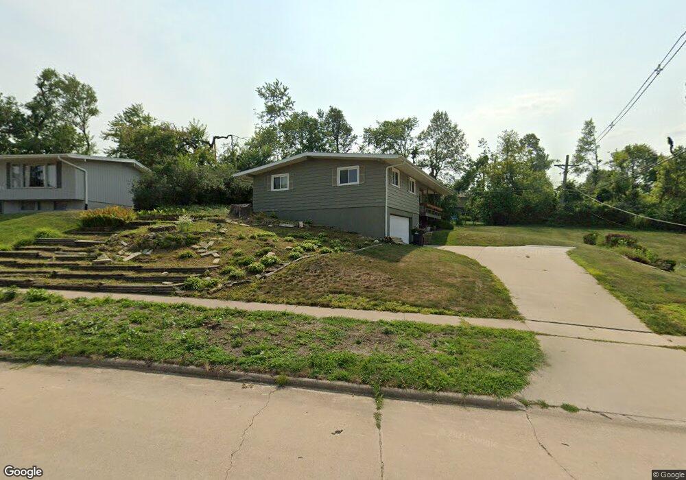 3719 Tanager Dr NE, Cedar Rapids, IA 52402 - photo 1