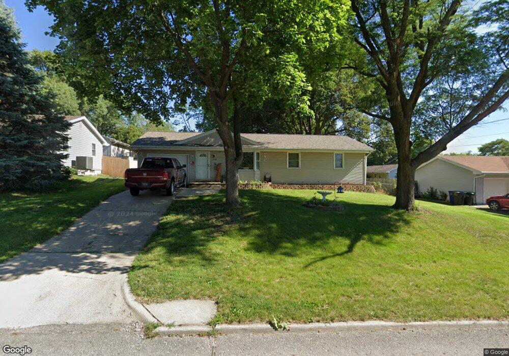 1208 E Philip St, Des Moines, IA 50315 - photo 1