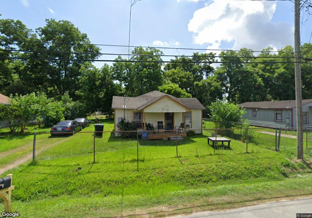 7422 Charlie St, Houston, TX 77088 - photo 1