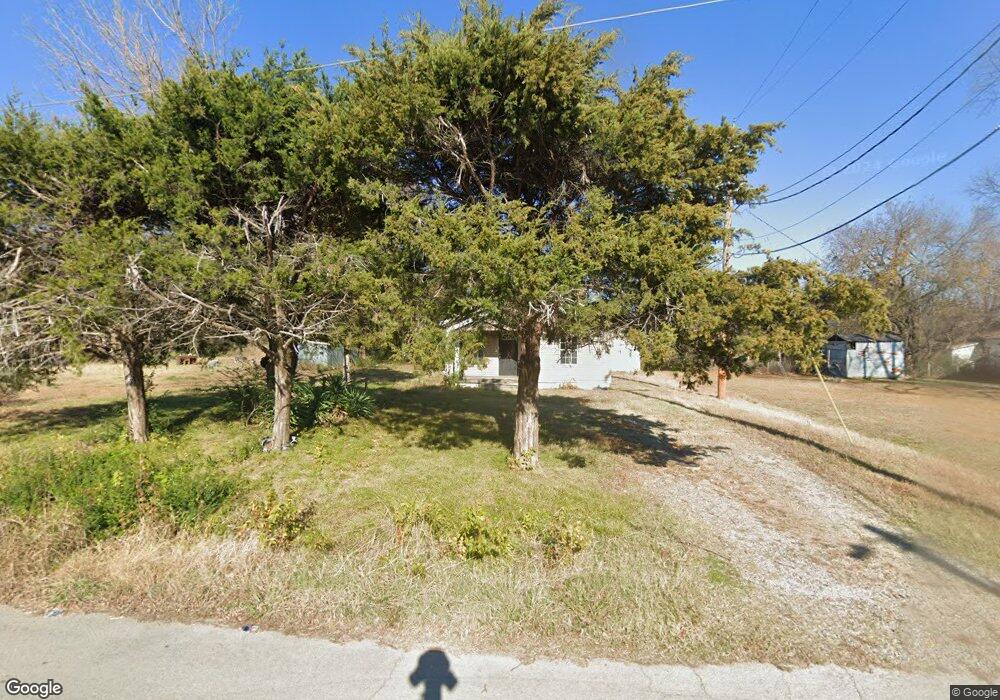 406 E Mclaughlin St, Henryetta, OK 74437 - photo 1