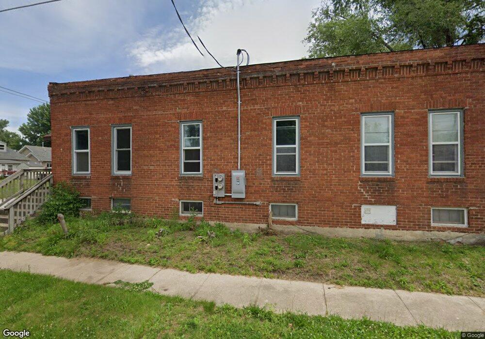 241/243 E 24th St, Des Moines, IA 50317 - photo 1