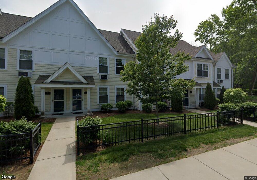 27 Whipple Ave unit 2, Smithfield, RI 02917 - photo 1