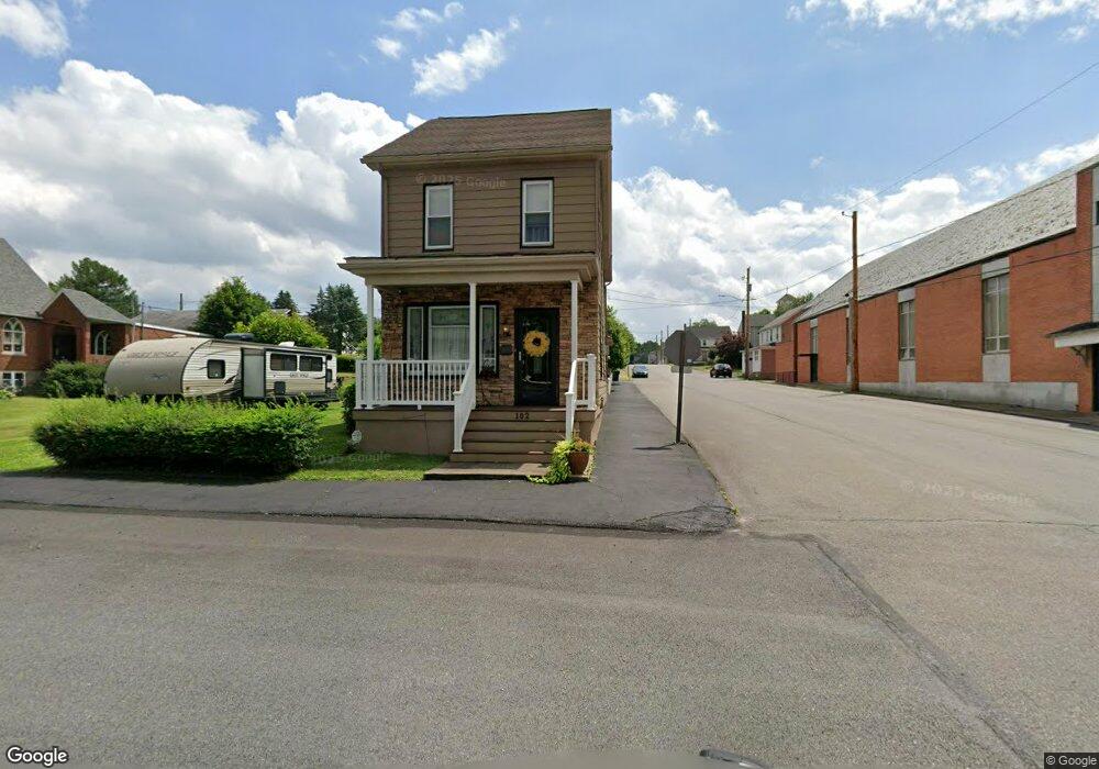 102 E Washington St, McAdoo, PA 18237 - photo 1