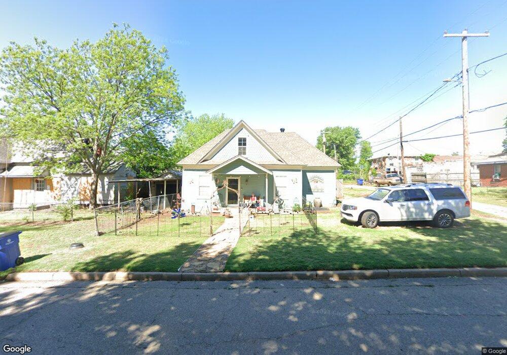 115 S Maple St, Guthrie, OK 73044 - photo 1
