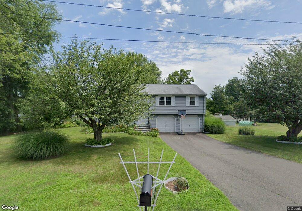 10 Ridge Rd, Bloomfield, CT 06002 - photo 1