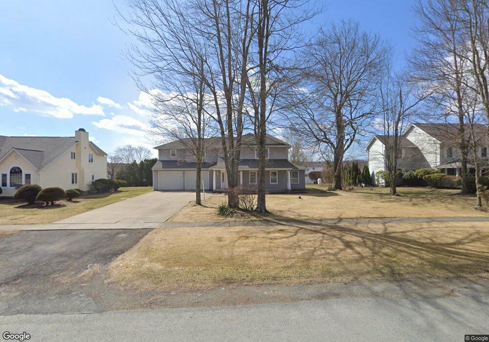 921 Apple Tree Rd, Moscow, PA 18444 - photo 1