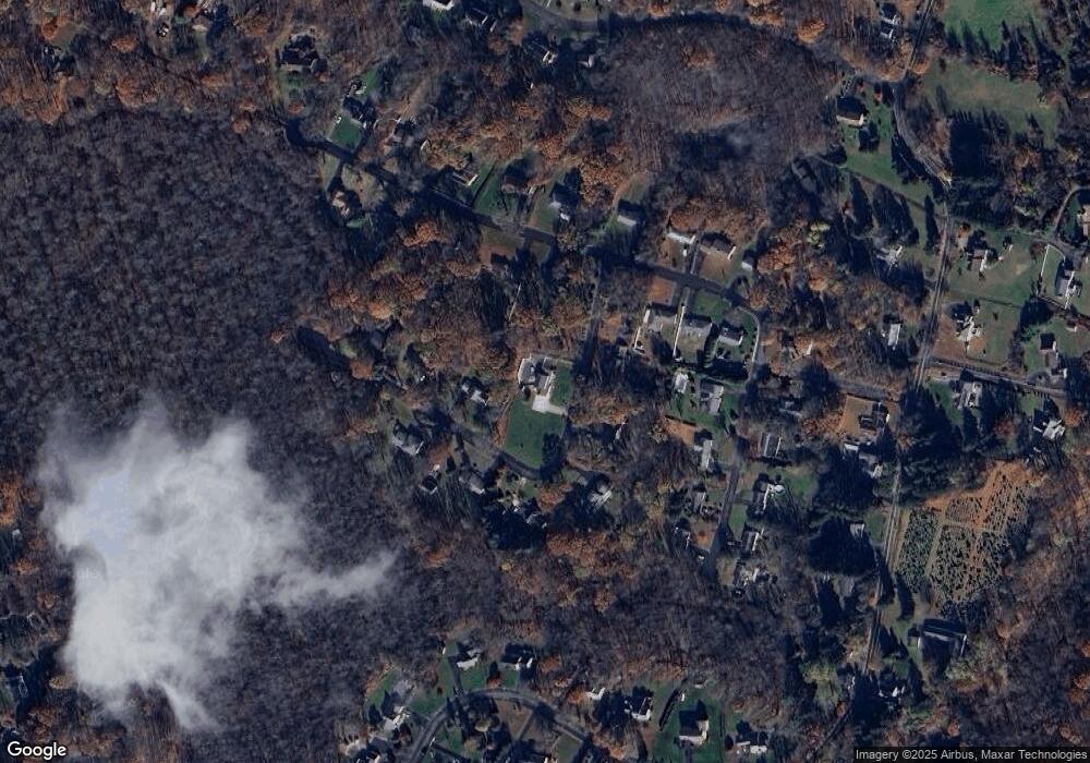 8 Robindale Dr, Prospect, CT 06712 - photo 1