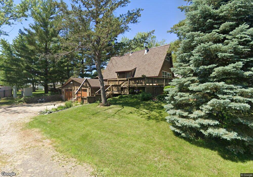 305 W 63rd St, Davenport, IA 52806 - photo 1