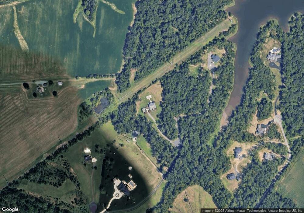 9050 Mackenzie Meadow Ct, Nokesville, VA 20181 - photo 1