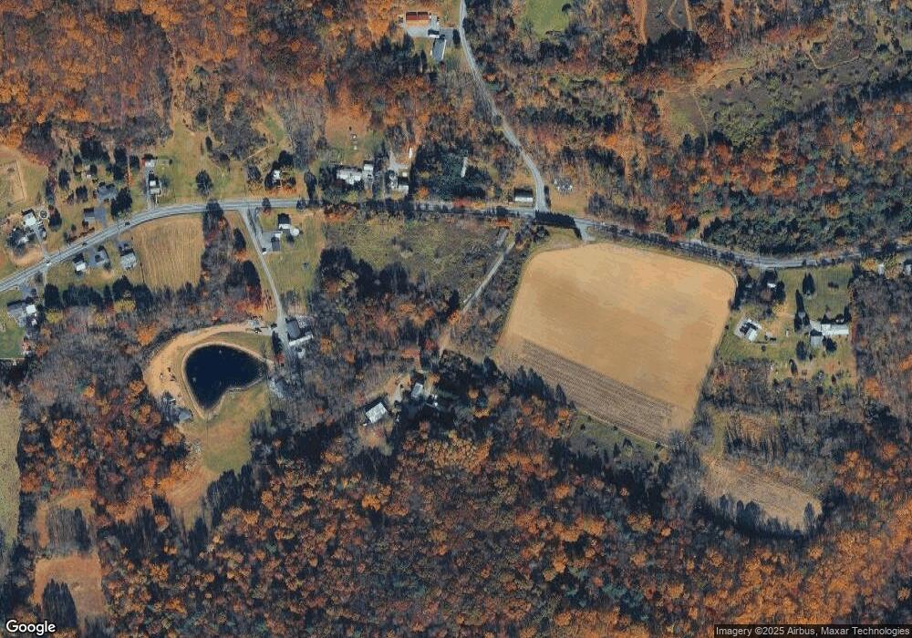 7 Field Ln, Alburtis, PA 18011 - photo 1