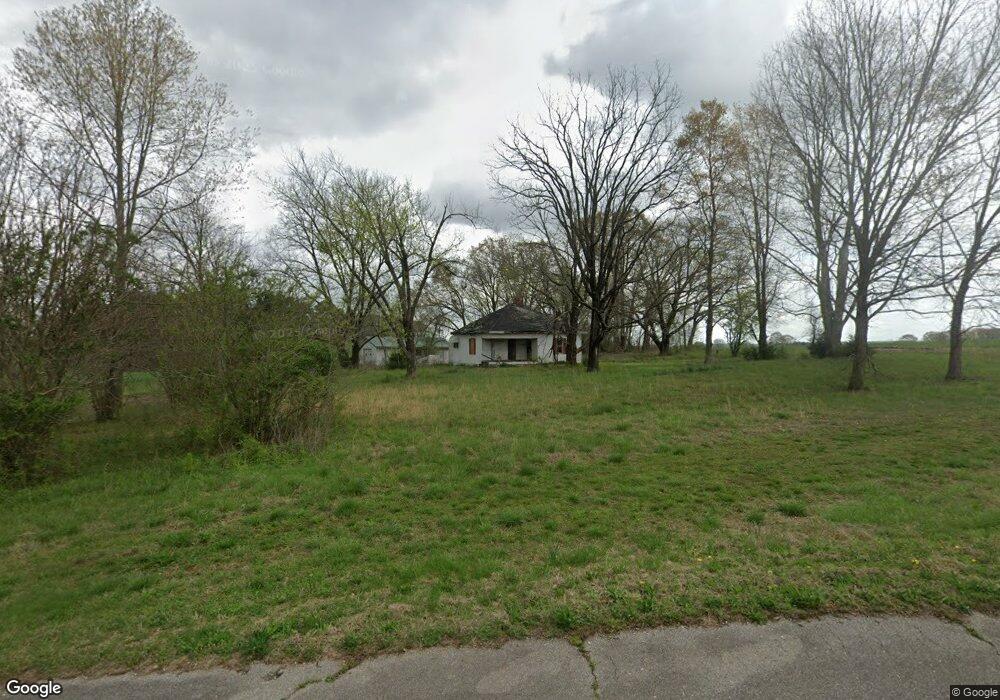 1025 Norwood Rd, Mansfield, TN 38236 - photo 1