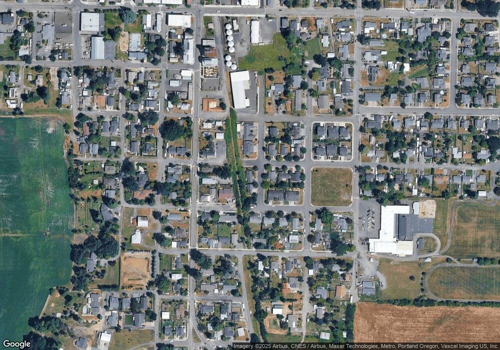 405 S 1st St, Carlton, OR 97111 - photo 1