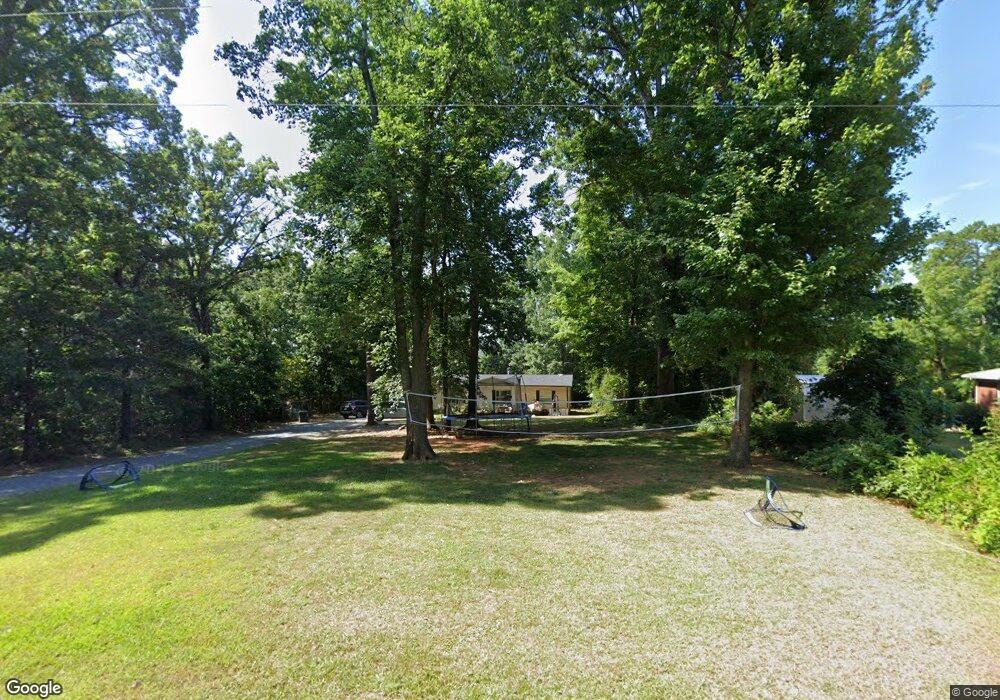 1402 Crestwood Ln, Asheboro, NC 27205 - photo 1