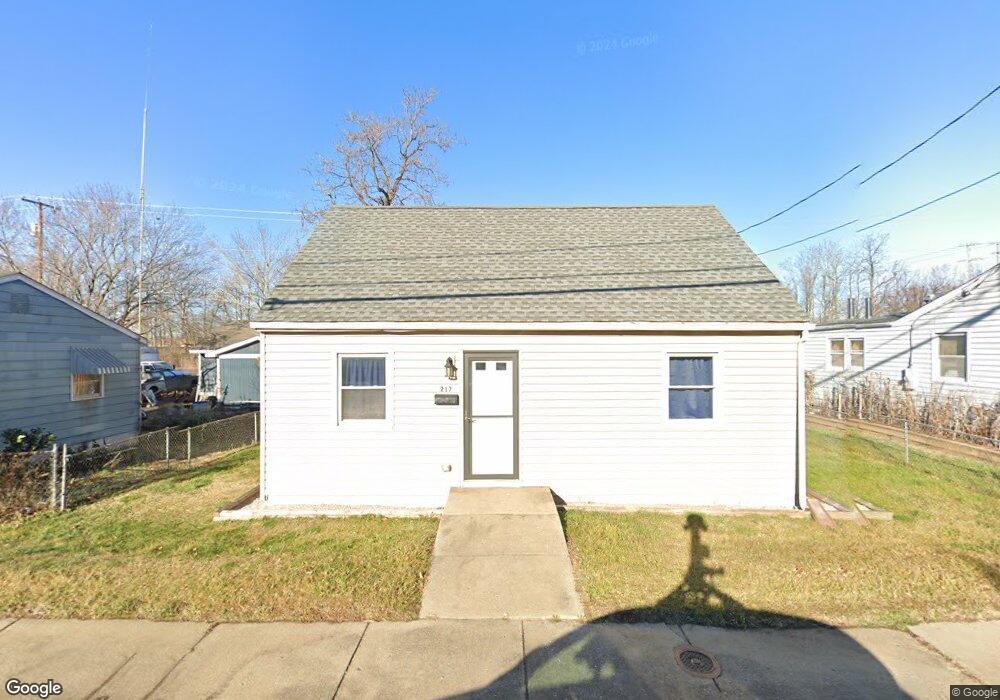 217 S Delphine Ave, Waynesboro, VA 22980 - photo 1