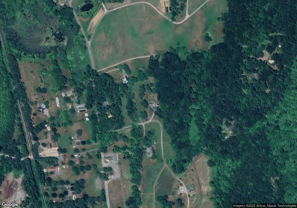 3 Crooked Furrows Ln, Sherman, CT 06784 - photo 1