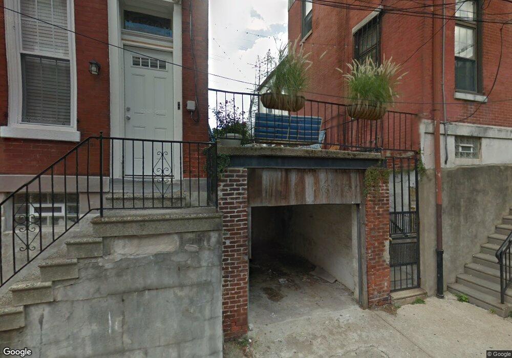 4506 Baker St unit 3, Philadelphia, PA 19127 - photo 1