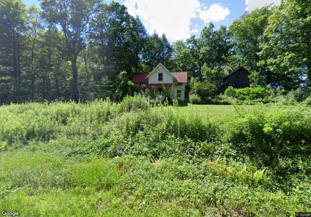 1050 Great Hill Rd, Guilford, CT 06437 - photo 1