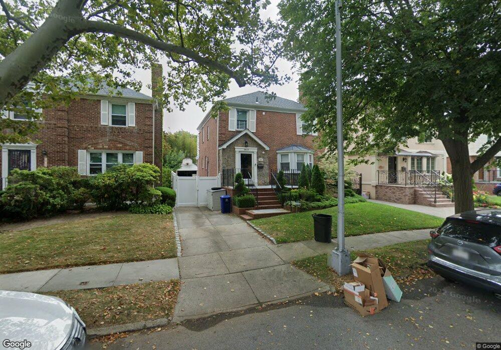 8047 192nd St, Hollis, NY 11423 - photo 1