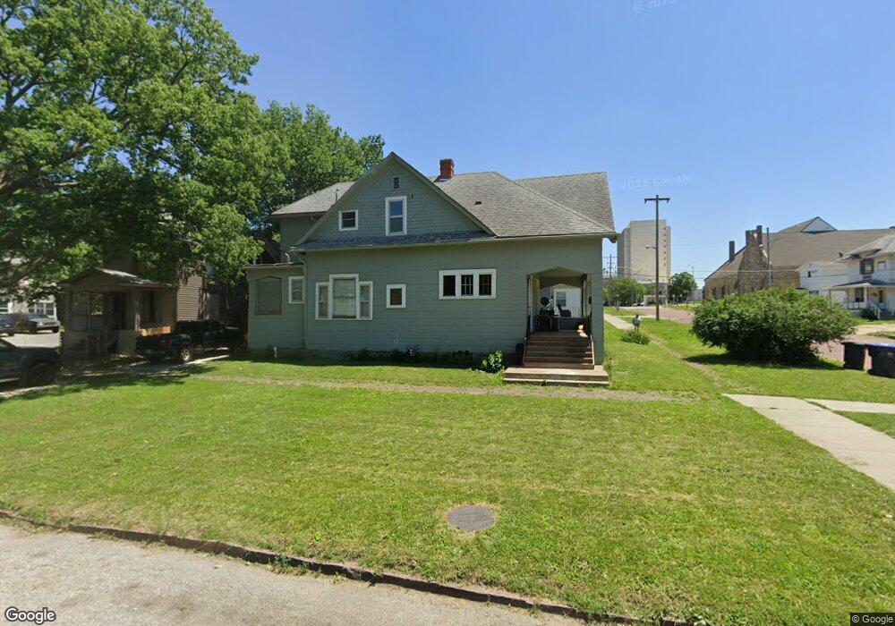 522 SW 7th St, Topeka, KS 66603 - photo 1