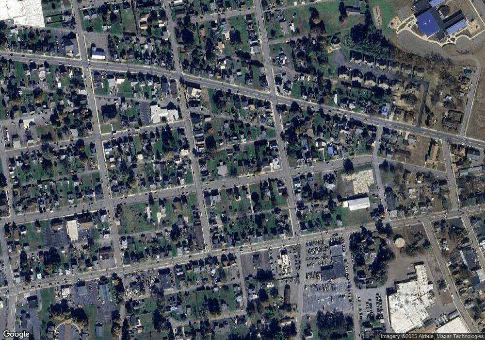 1221 Spring Garden Ave, Berwick, PA 18603 - photo 1