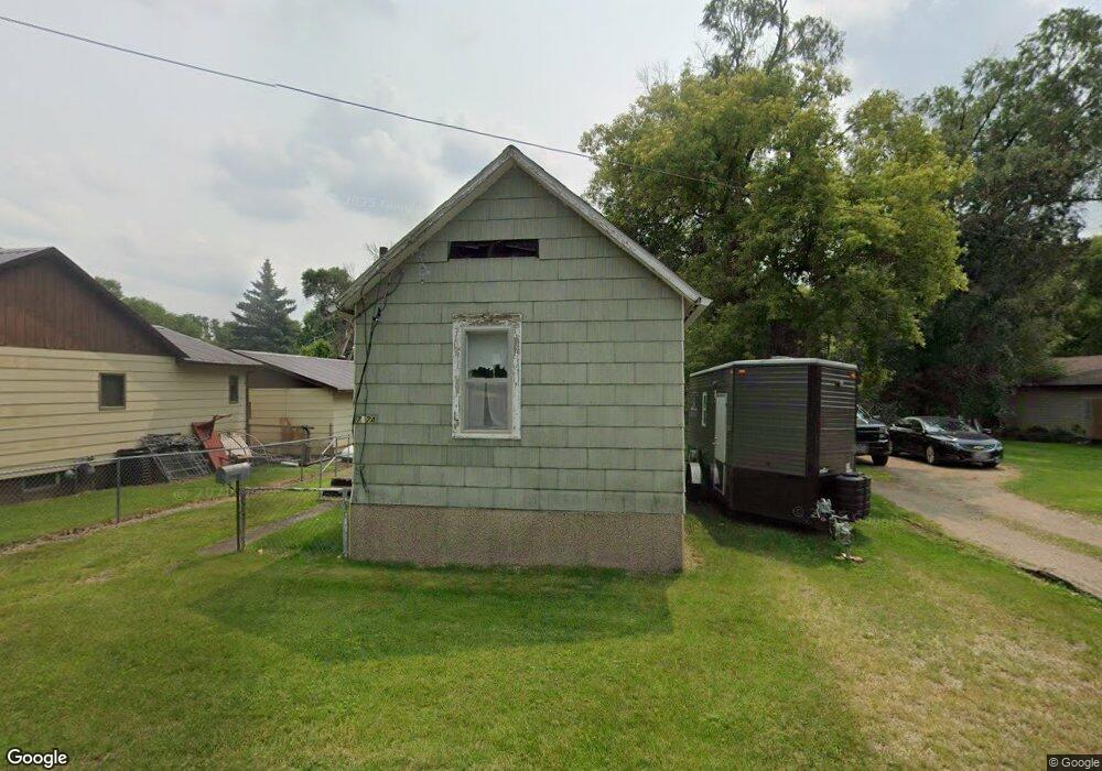 707 2nd St SW, Jamestown, ND 58401 - photo 1