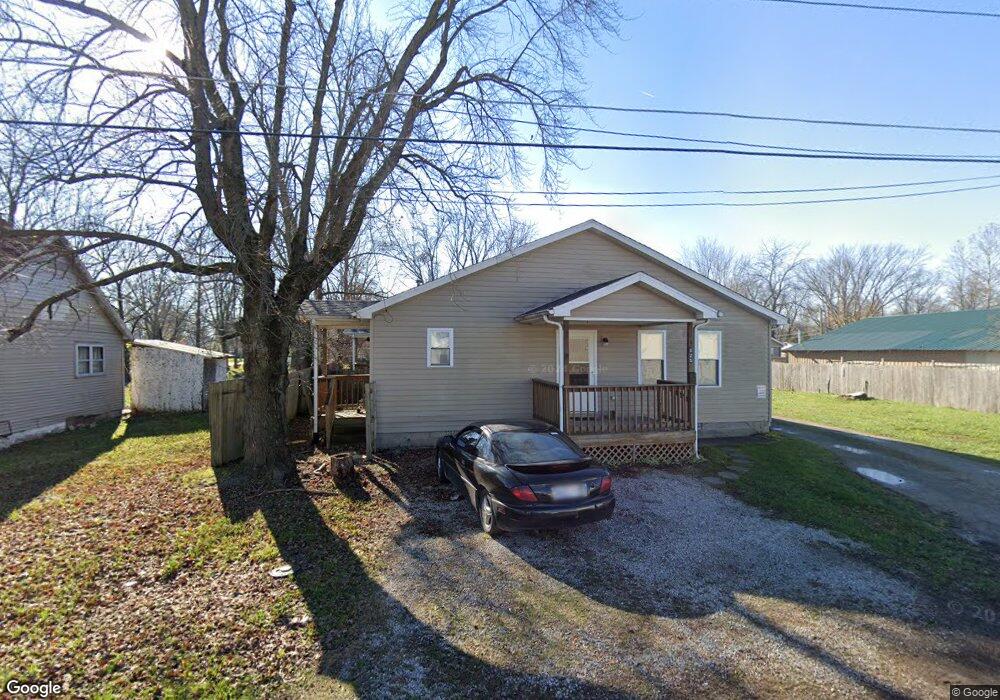 507 W Cherry St, Austin, IN 47102 - photo 1