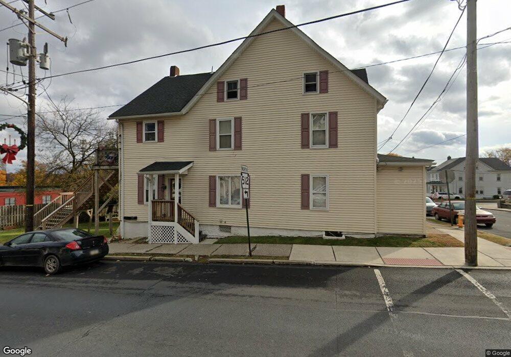 4 S Westbrook Ave, Pen Argyl, PA 18072 - photo 1