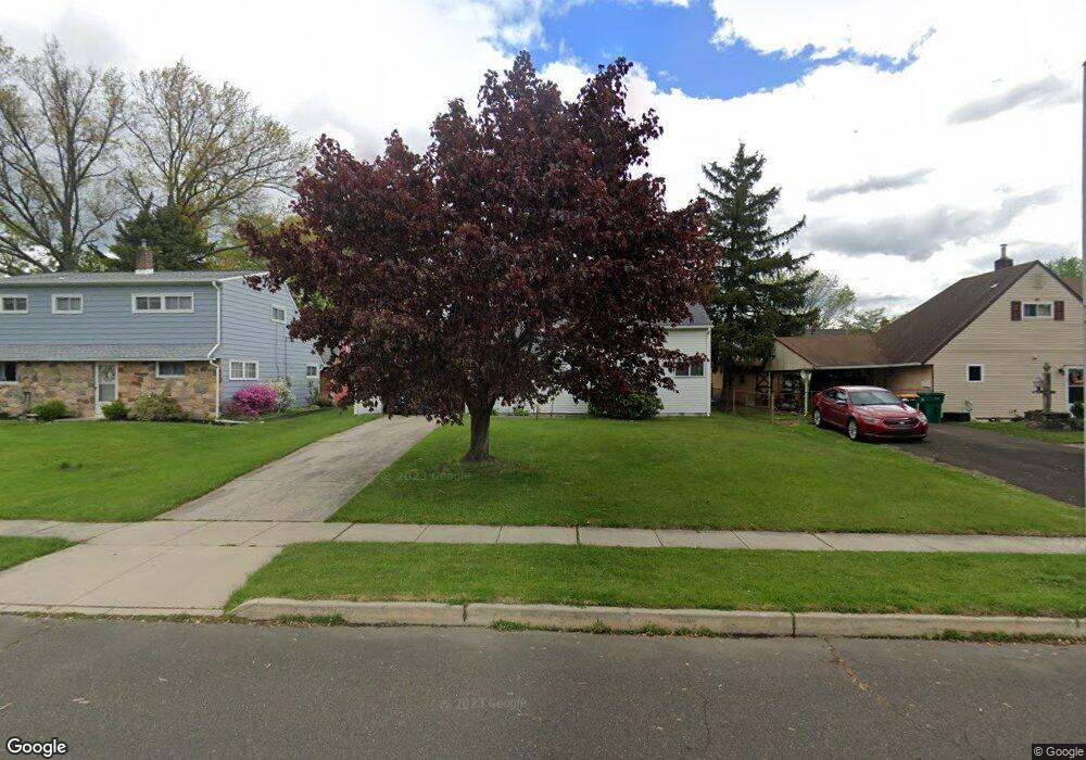 286 Appletree Dr, Levittown, PA 19055 - photo 1