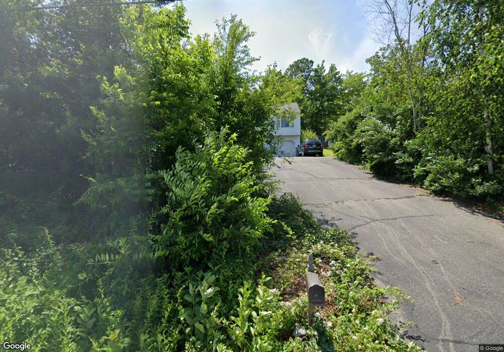 11 Newton St, MerriMacK, NH 03054 - photo 1