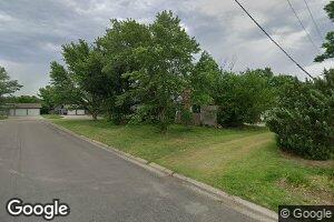 113 Maple St, Moundridge, KS 67107