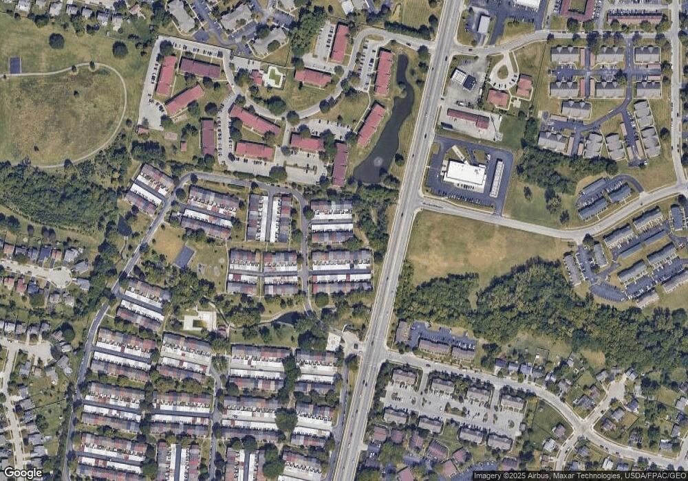 472 Clairbrook Ave unit JB3, Columbus, OH 43228 - photo 1