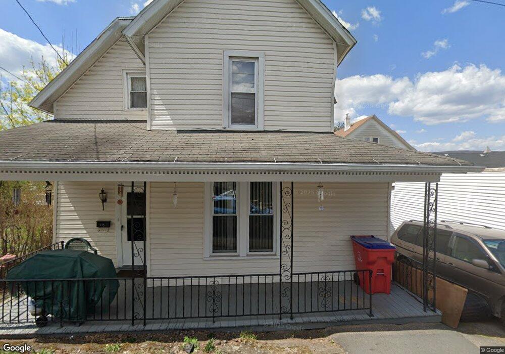 135 Wyoming Ave, Carbondale, PA 18407 - photo 1
