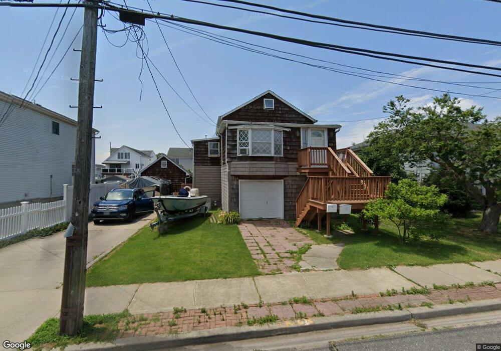 174 Garfield St, Freeport, NY 11520 - photo 1
