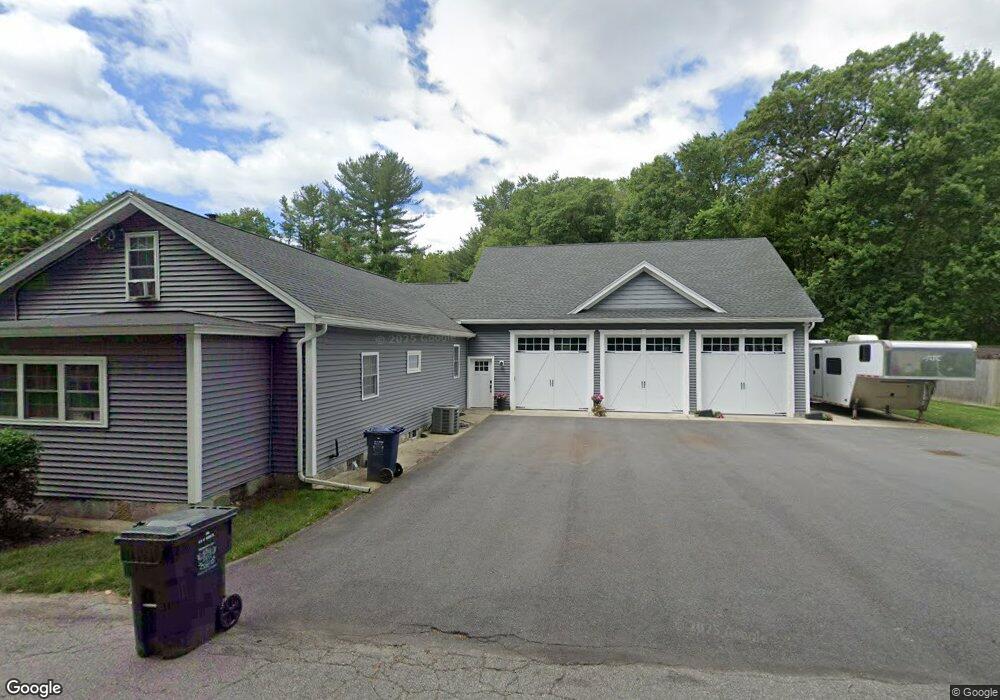 120 Hillside Rd, Dracut, MA 01826 - photo 1