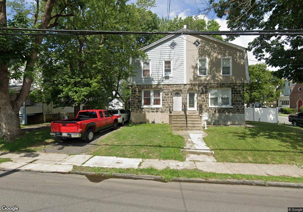 903 Clifton Ave, Darby, PA 19023 - photo 1