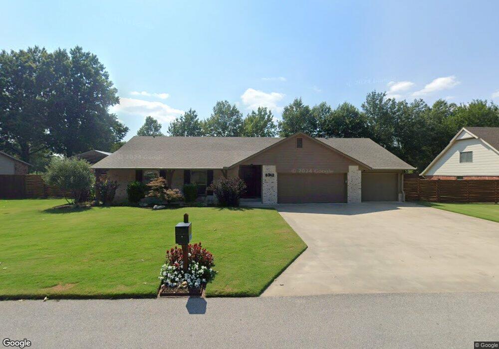 8312 S Kalanchoe Ave, Broken Arrow, OK 74011 - photo 1