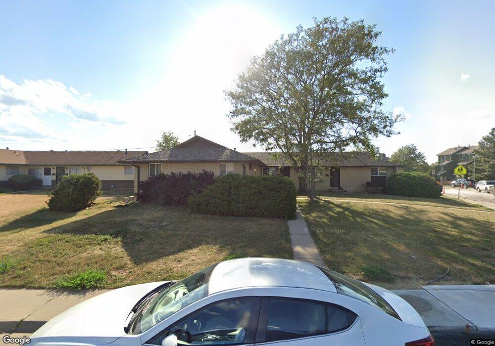 91 Lansing St, Aurora, CO 80010 - photo 1