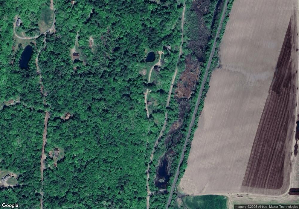 28 Ompawmet Rd, Putney, VT 05346 - photo 1