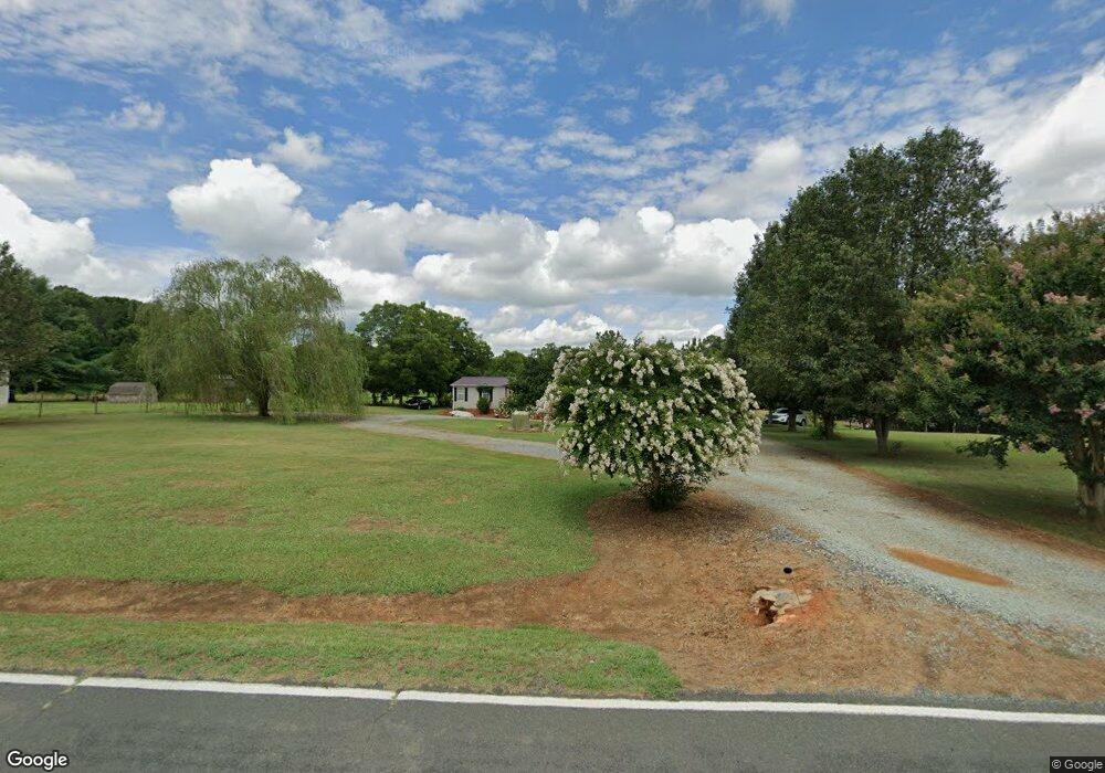 3008 Coleridge Rd, Siler City, NC 27344 - photo 1