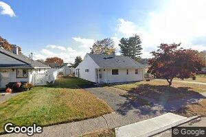197 Howard Ave, Rochelle Park, NJ 07662